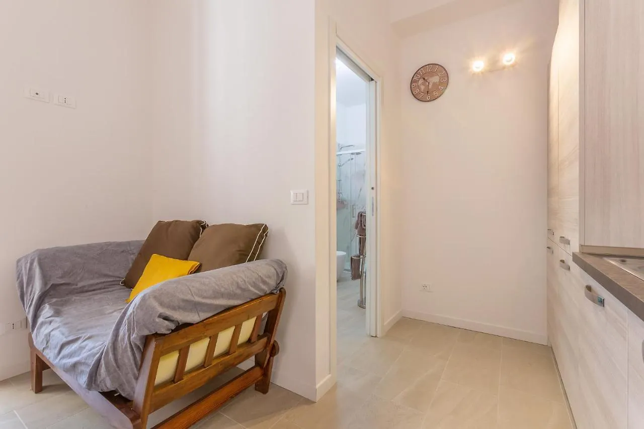 San Donato Fiere Essential Apartment W/Parking Bologna