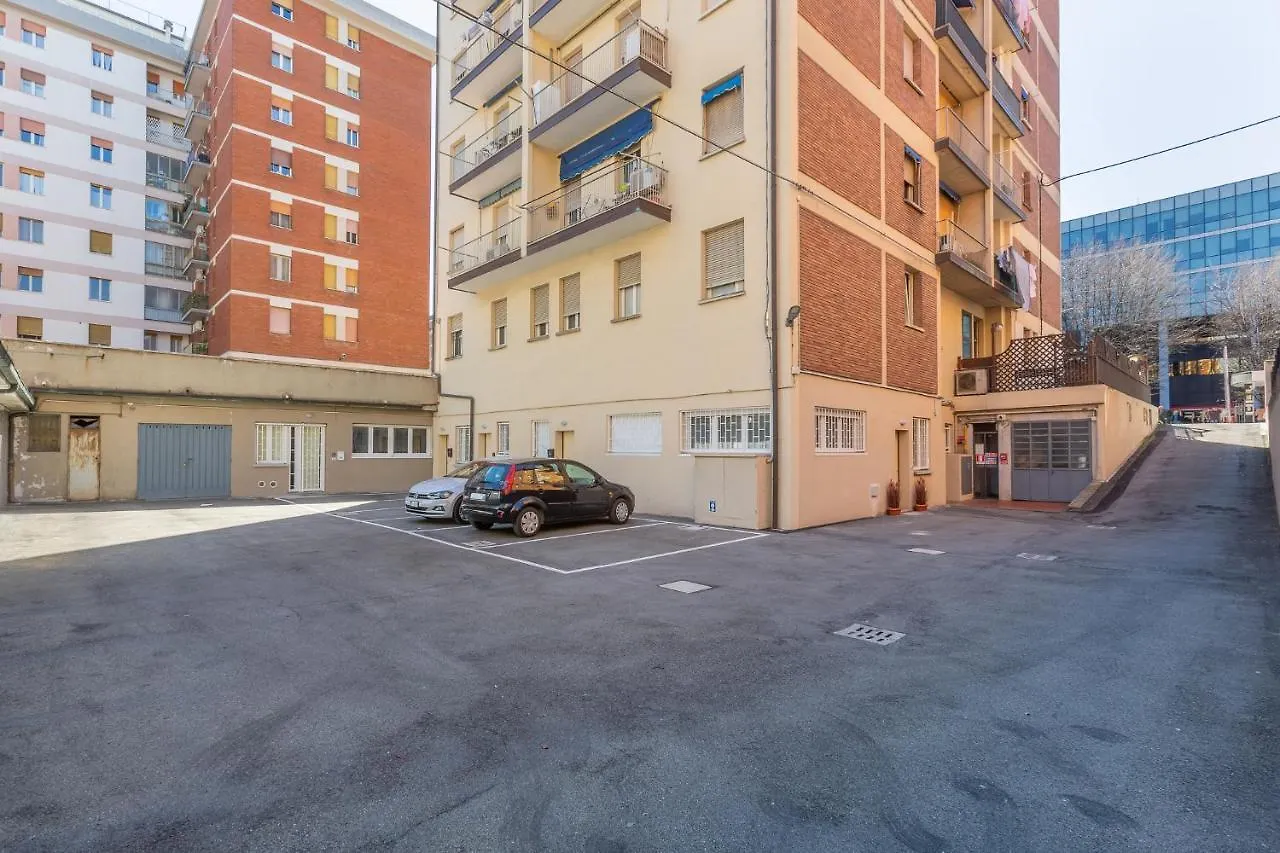 San Donato Fiere Essential Apartment W/Parking Bologna